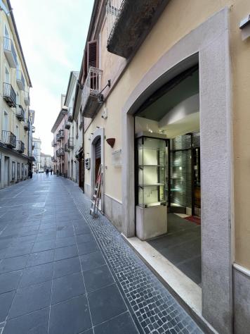 1 Vetrina in affitto a Potenza - Foto 2