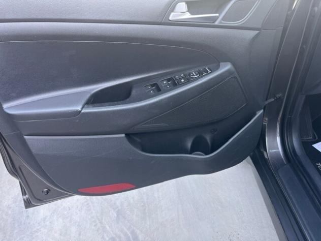 Hyundai Tucson 1.7 CRDi XPossible - Foto 10