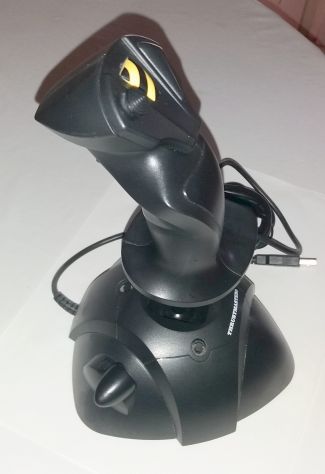Joystick per PC e 3 joypad per PC - Foto 2