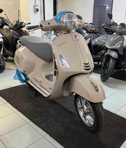 VESPA GTS 310 Nuova my 2025 CC310 rif. 23971752 - Foto 3
