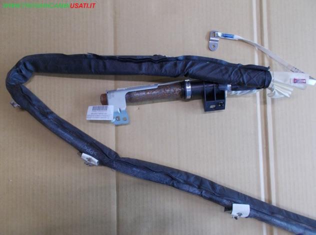 DISPOSITIVO AIRBAG A TENDINA D. 985P0EY10A NISSAN QASHQAI +2 (JJ10E)  Carrozzeria  Sicurezza  Airbag  Air-bag a tendina dx. NISSAN - QASHQAI +2 - 01-0