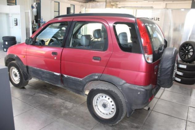 DAIHATSU Terios 1.3i 16V cat 4WD 126000 KM rif. 23815133 - Foto 4