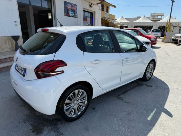 Peugeot 208 PureTech 82 5 porte Active - Foto 7