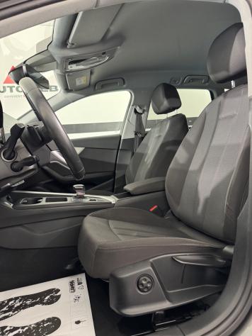 Audi A4 Avant 40 TFSI quattro S tronic Advanced - Foto 7
