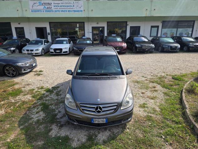 MERCEDES CLASSE B 180 METANO 2012 OK NEOPATENTATI