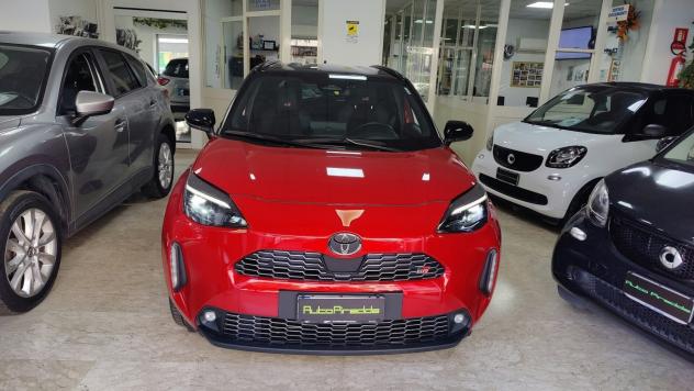 Toyota Yaris Cross 1.5 Hybrid 130 CV 5p. E-CVT GR SPORT - Foto 2