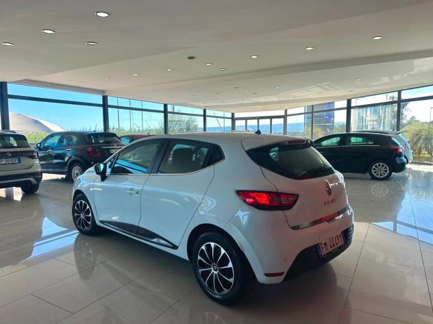 RENAULT CLIO 1.5 dCi INTENS 75cv - Foto 2