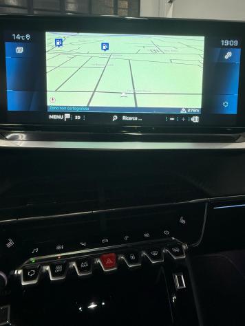 Peugeot 208 PureTech 100 Stop&Start 5 porte GT - Foto 10