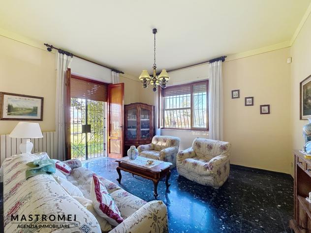 VILLINO di 4 vani e di 120 mq (PORCARI) rif. 3563 - Foto 12