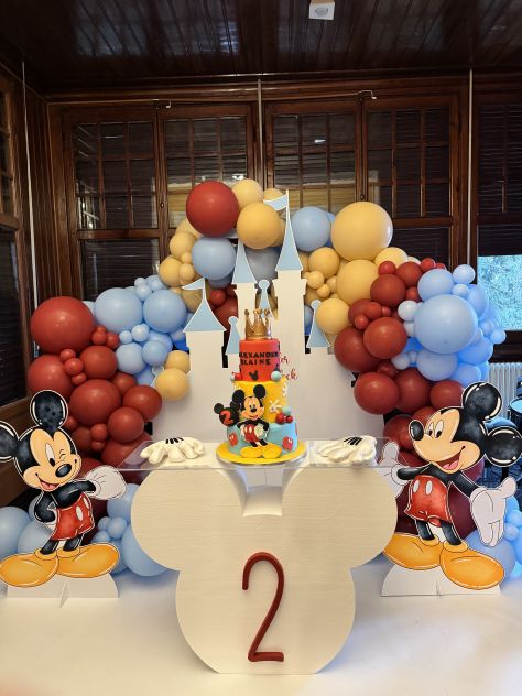 Organizzazione Feste a tema Mickie Mouse compleanno bambini Milano Luxevent