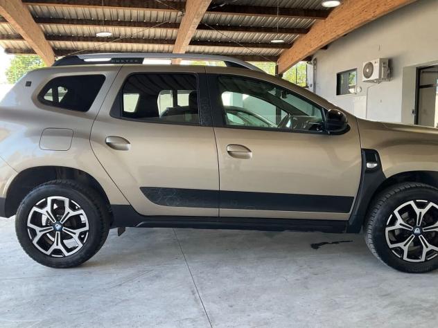 Dacia Duster 1.0 TCe 100 CV ECO-G 4x2 15th Anniversary