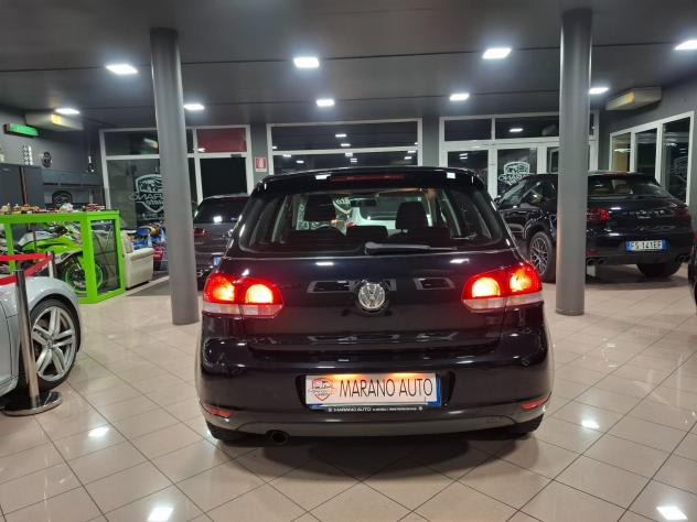 Volkswagen Golf 6. 1.6 TDI - Foto 4