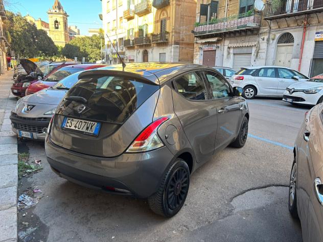 Lancia Ypsilon 1.2 69 CV Elefantino NEOPATENTATI FINANZIABILE - Foto 6