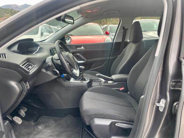Peugeot 308 BlueHDi 130cv 6m 2021 - Foto 8