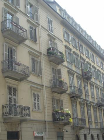 Appartamento di 120 m² con 3 locali in affitto a Torino
