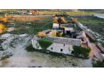 Rif. 9774 - Caseggiato rurale in c.da Gilestra