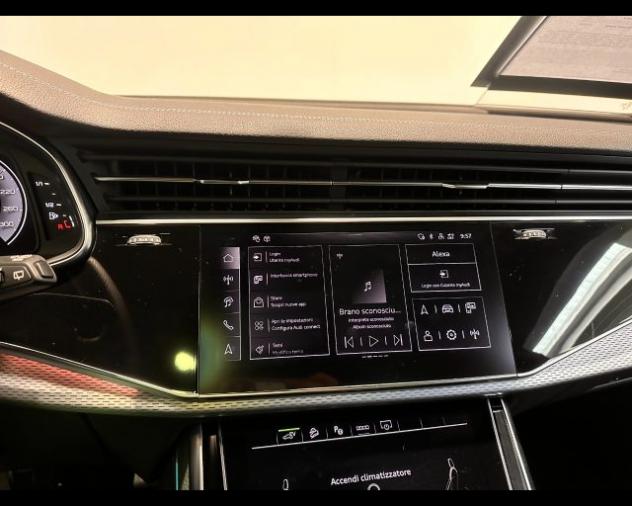 AUDI Q8 55 TFSI e TIPTRONIC QUATTRO S-LINE PLUS rif. 24058371 - Foto 7