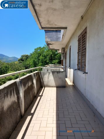 SPLENDIDA SOLUZIONE INDIPENDENTE CON GIARDINO - Foto 2