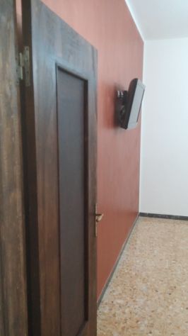 Semindip ampio 4 vani arredato con giardino fino al 31 maggio - Foto 4