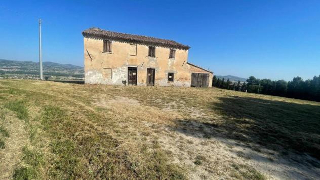 CERBARA: Nelle dolci colline di cerbara, in posizione riservata e panoramica, proponiamo in vendita un caratteristico casale marchigiano indipendente - Foto 3