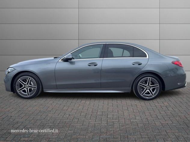 Mercedes-Benz Classe C Classe C-W206 2021 Berlina C 220 d mhev AMG Line Advanced 197cv auto - Foto 6