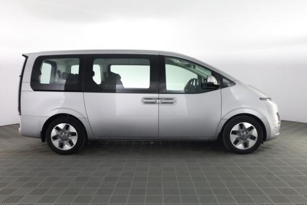 HYUNDAI Staria Staria 2.2 AT AWD 9 posti Wagon rif. 23697213 - Foto 3