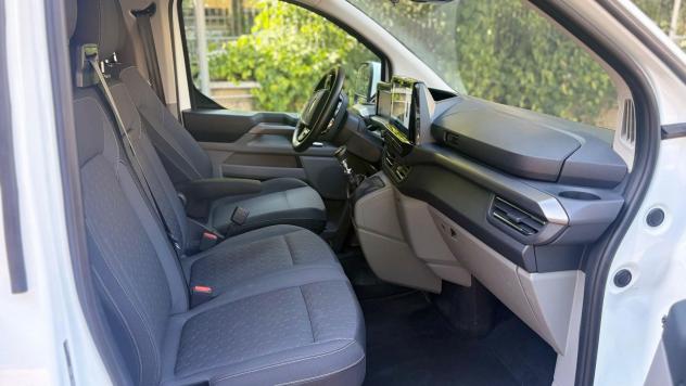 Ford Tourneo Custom 320L1H1 2.0 Eco 150cv Titanium X IVA ESPOSTA PRONTA CONSEGNA 12 MESI DI GARANZIA - Foto 10