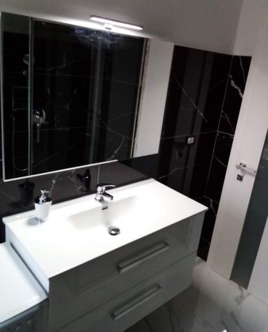 Vendo appartamento ristrutturato compreso box auto soffitta cantina ed arredo - Foto 7