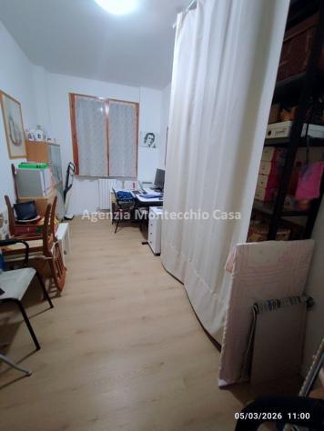Casa singola con due appartamenti, mansarda taverna garage e giardino. - Foto 12