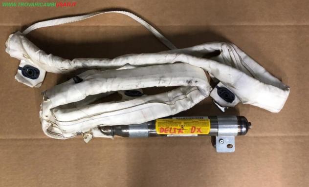 DISPOSITIVO AIRBAG A TENDINA D. 51808038 LANCIA DELTA (844-TH/TN)  Carrozzeria  Sicurezza  Airbag  Air-bag a tendina dx. LANCIA - DELTA - 01-06-2008 -