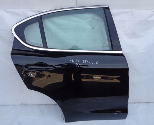 PORTA SPORTELLO ANTERIORE DESTRO ALFA GIULIA DAL 2016 IN POI