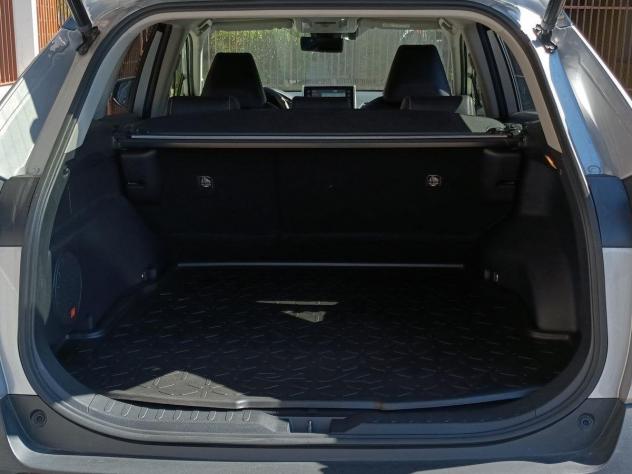 Toyota RAV4 2.5 HV 218cv E-CVT Lounge 2WD - Foto 6