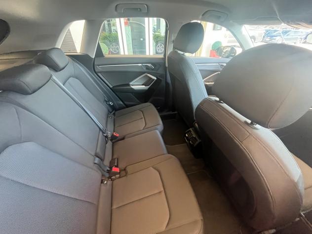 Audi Q3 35 TDI quattro S tronic Business Advanced - Foto 10