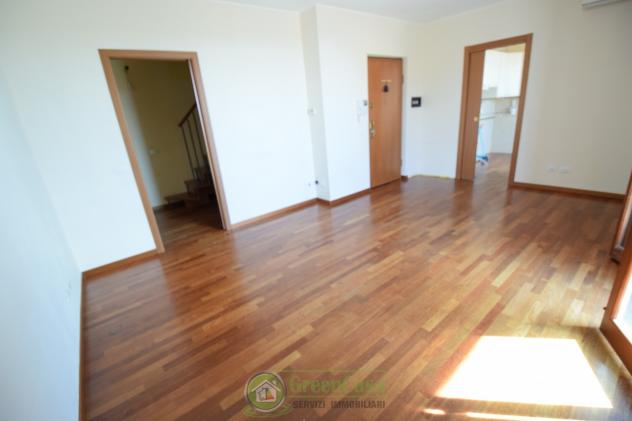 APPARTAMENTO di 3 vani e di 97 mq (ORNAGO - ornago) rif. 3 LOCALI +TERRAZZO E BOX - Foto 6