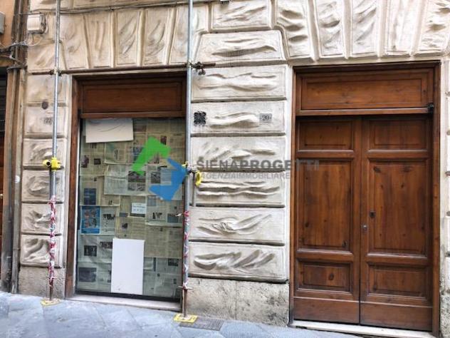 Affitto Immobile commerciale in Camollia.