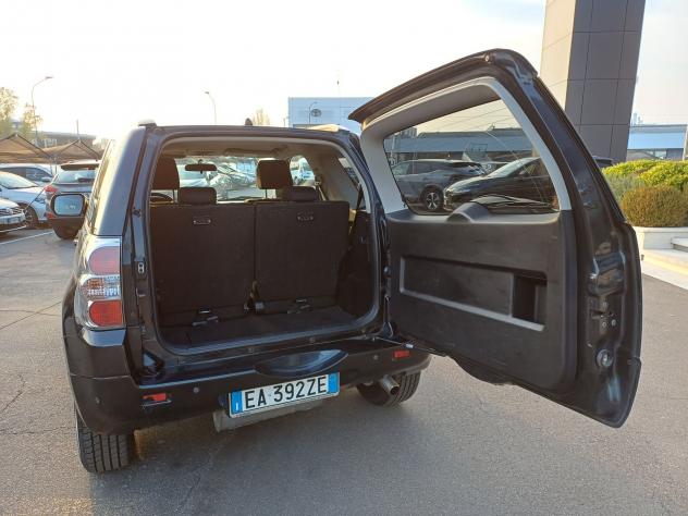 Suzuki Grand Vitara 1.9 DDiS 3 porte GARANZIA-KM CERTIFICATI - Foto 4