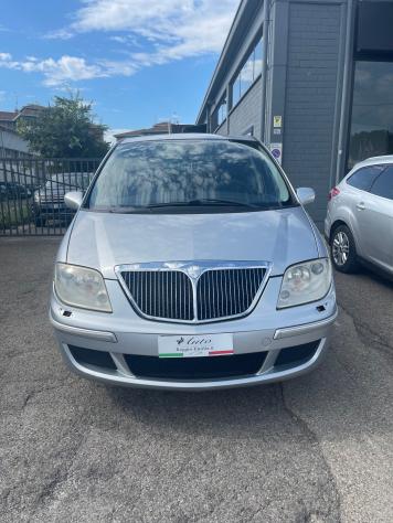 Lancia Phedra 2.0 MJT 136 CV Platino - Foto 8
