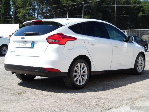 FORD - Focus - 1.5 TDCi 120 CV Titanium - Foto 9