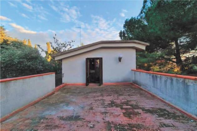 Immobile in asta di 709 m² con più di 5 locali e box auto in vendita a Vittoria - Foto 5