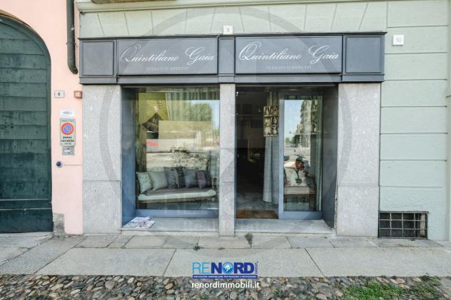 NEGOZIO di 2 vani (PAVIA) rif. VID9376