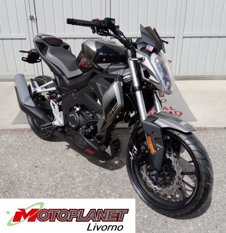 UM XTREET RS 125