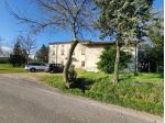 Loghino di Campagna con Due Abitazioni, Rustico, Fienile e Terreno Agricolo