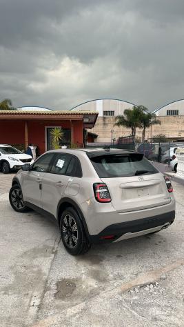 Fiat 600 Hybrid 145 CV CAMBIO AUTOMATICO "ICON" - Foto 9