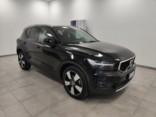 Volvo XC40 T3 Geartronic Momentum Pro Camera+Sens. Cerchi 19 - Foto 2