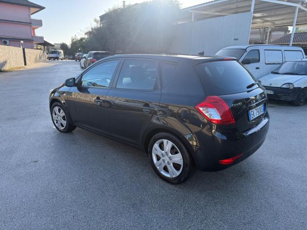 Kia Ceed cee'd 1.4 90CV 5p. LX - Foto 7