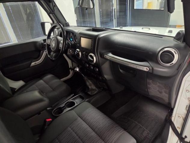 JEEP Wrangler Unlimited 2.8 CRD Rubicon MANUALE rif. 24195622 - Foto 9