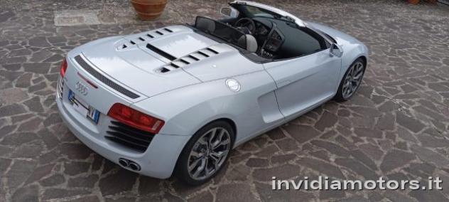 AUDI R8 Spyder 4.2 V8 FSI quattro R tronic rif. 23686020 - Foto 9
