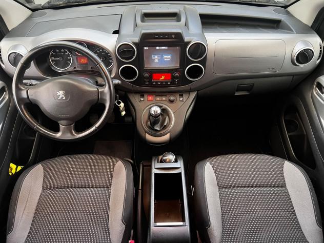 Peugeot Partner Tepee 1.6 BlueHDi 100cv Outdoor - OK NEOPATENTATI - ESENTE BOLLO 2027 - Foto 9