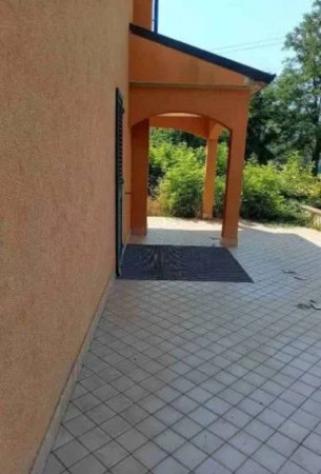 Immobile in asta di 258 m², box auto in vendita a Sassocorvaro Auditore - Foto 9