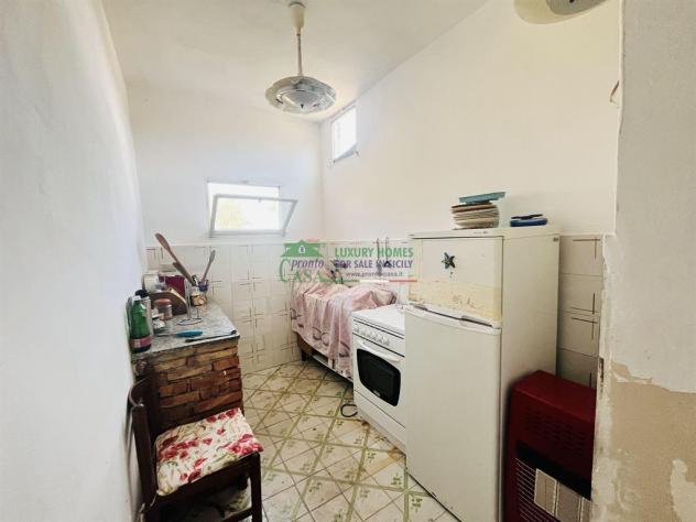 Rif: 2572 - Villetta da ristrutturare con terreno di 6.900 mq. - Foto 10